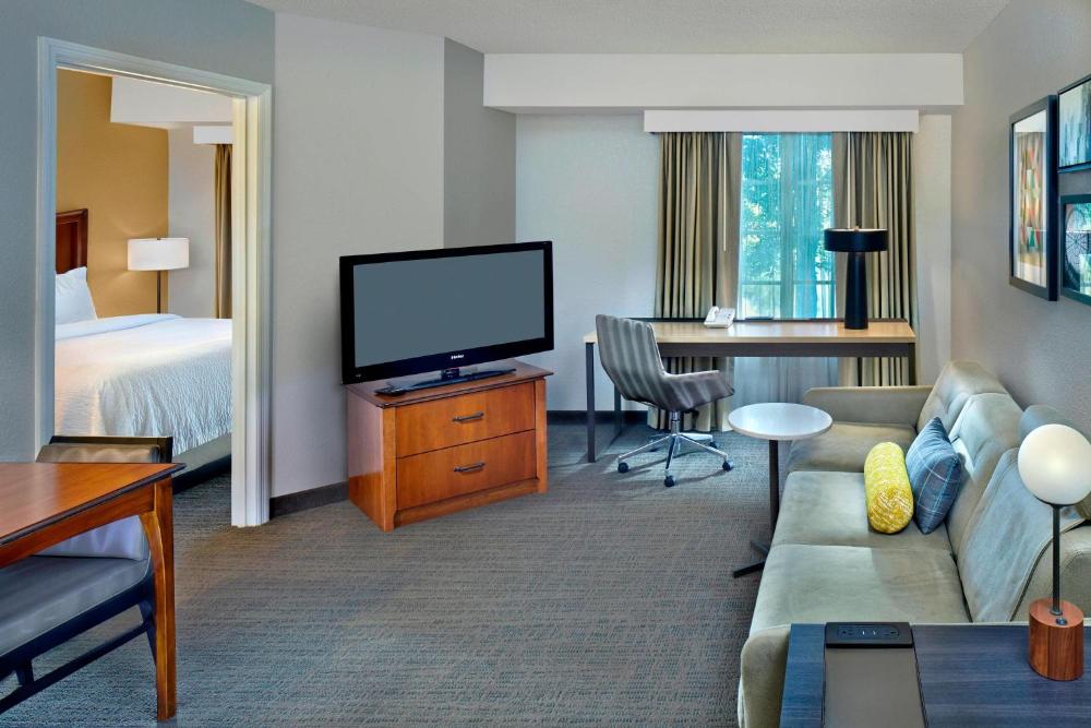 One-Bedroom King Suite interior
